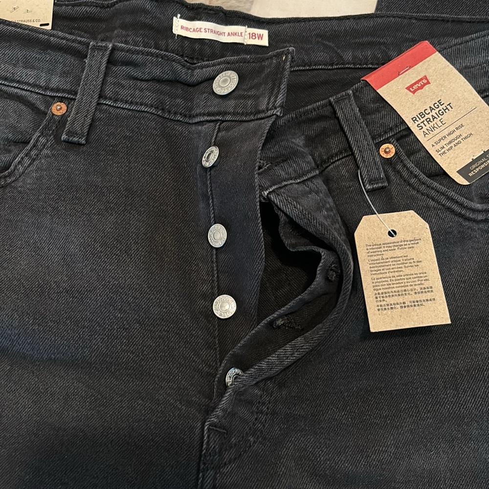 Levi’s Straight Jeans Size 18W - Picture 7 of 7